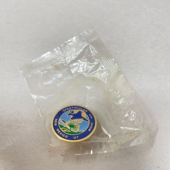 Spectacular Air Show Pin New Mexico‎ 1987 Vintage New in Package Collector - Picture 5 of 6